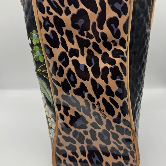 Consuela Ezzy Classic Tote - Picture 2 of 7